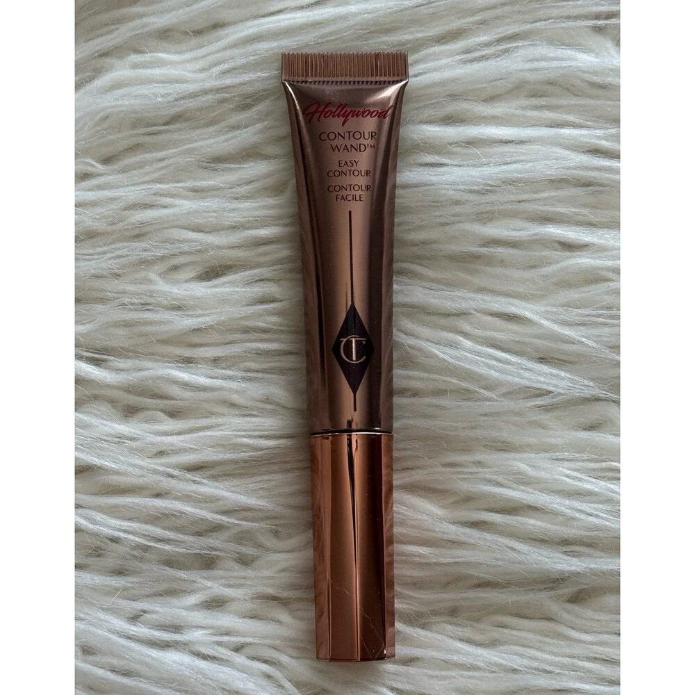 Charlotte Tilbury Contour Wand Fair-Medium